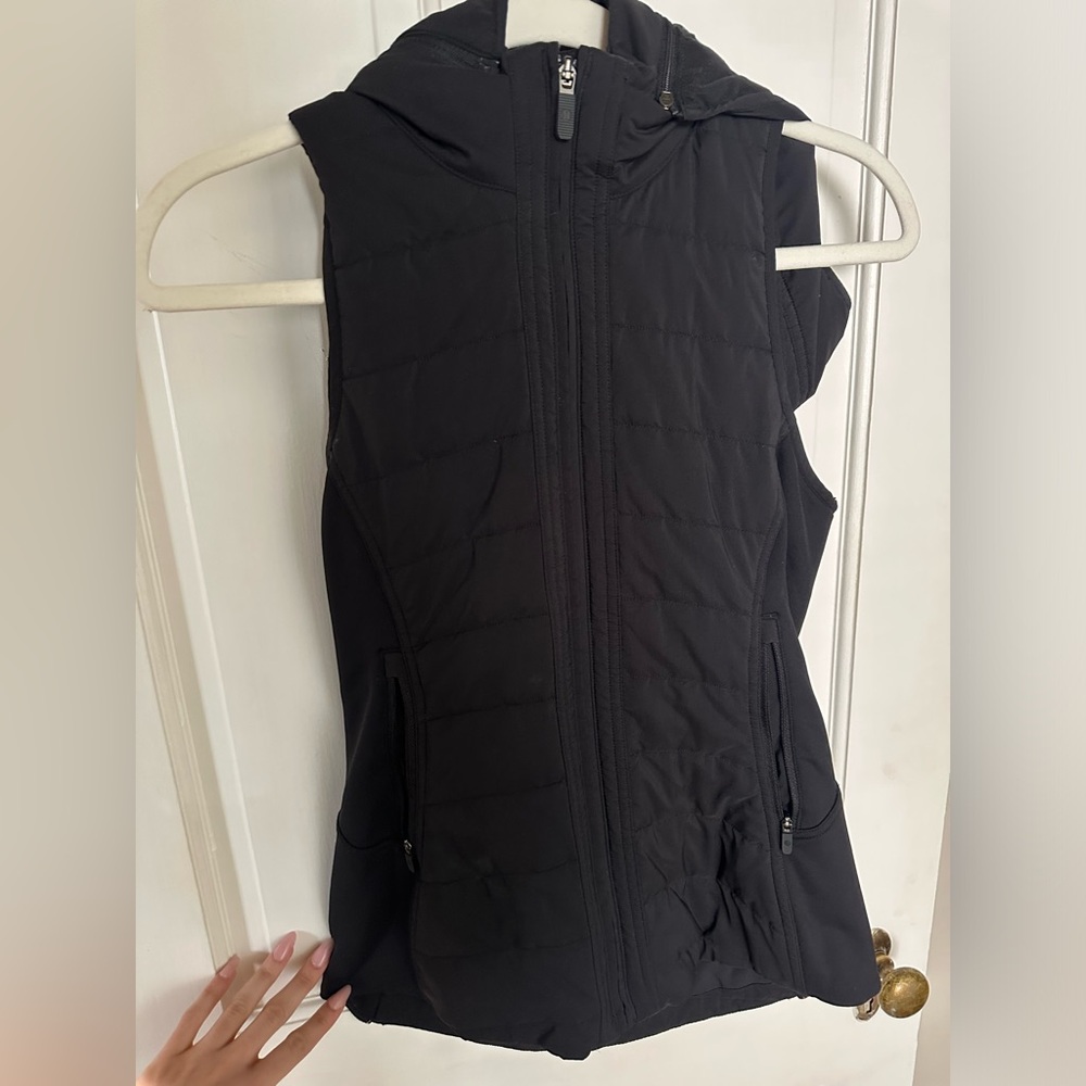Lululemon Black Lightweight Vest
